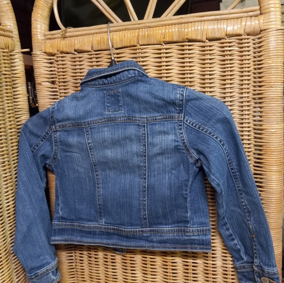 Old Navy Girls Jean Jacket Size XS/TP Blue Denim Medium Wash - Picture 4 of 4